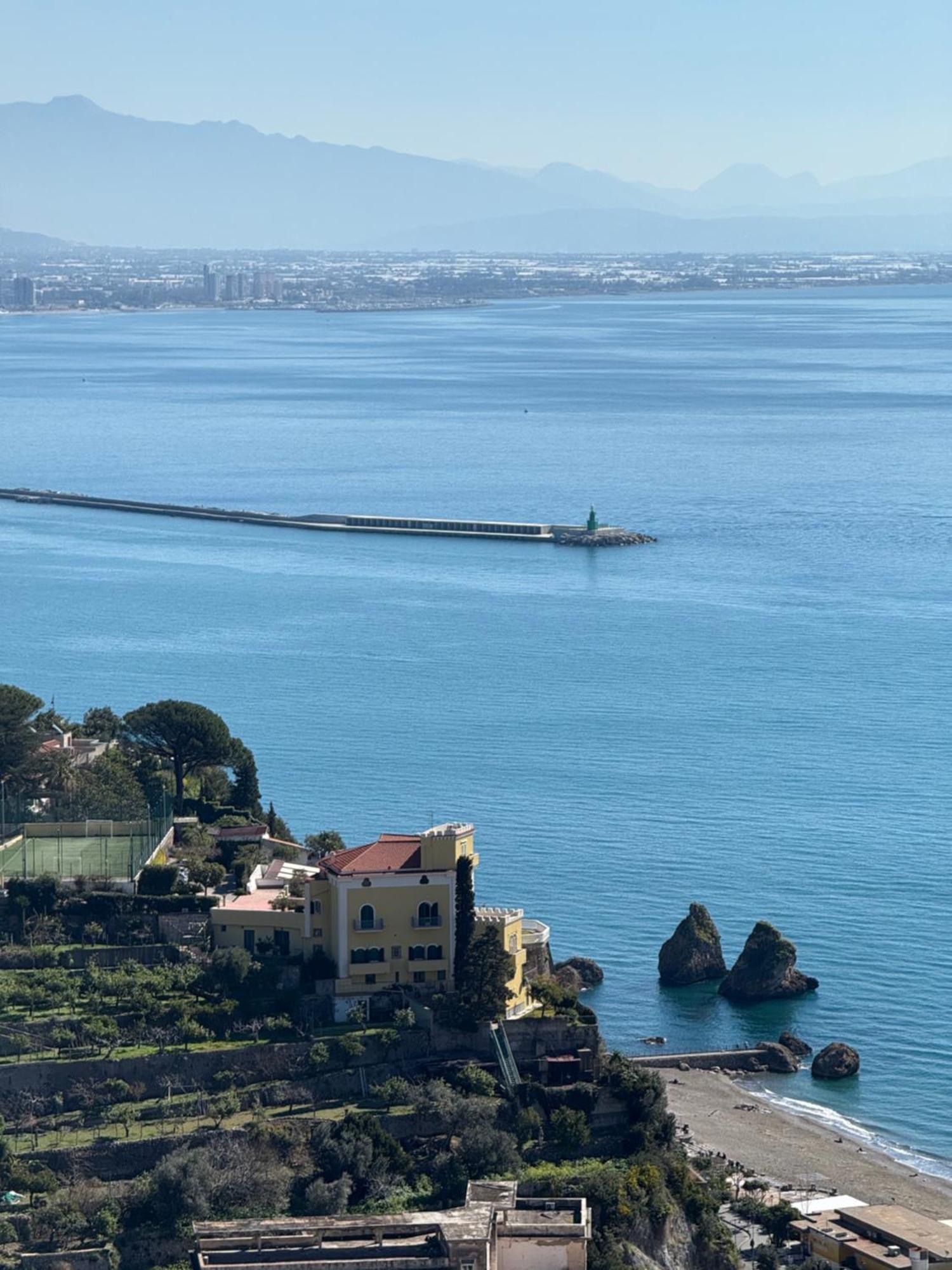 Вилла Casa Gabriella - Amalfi Coast - Free Parking - Full Sea View Виетри Экстерьер фото